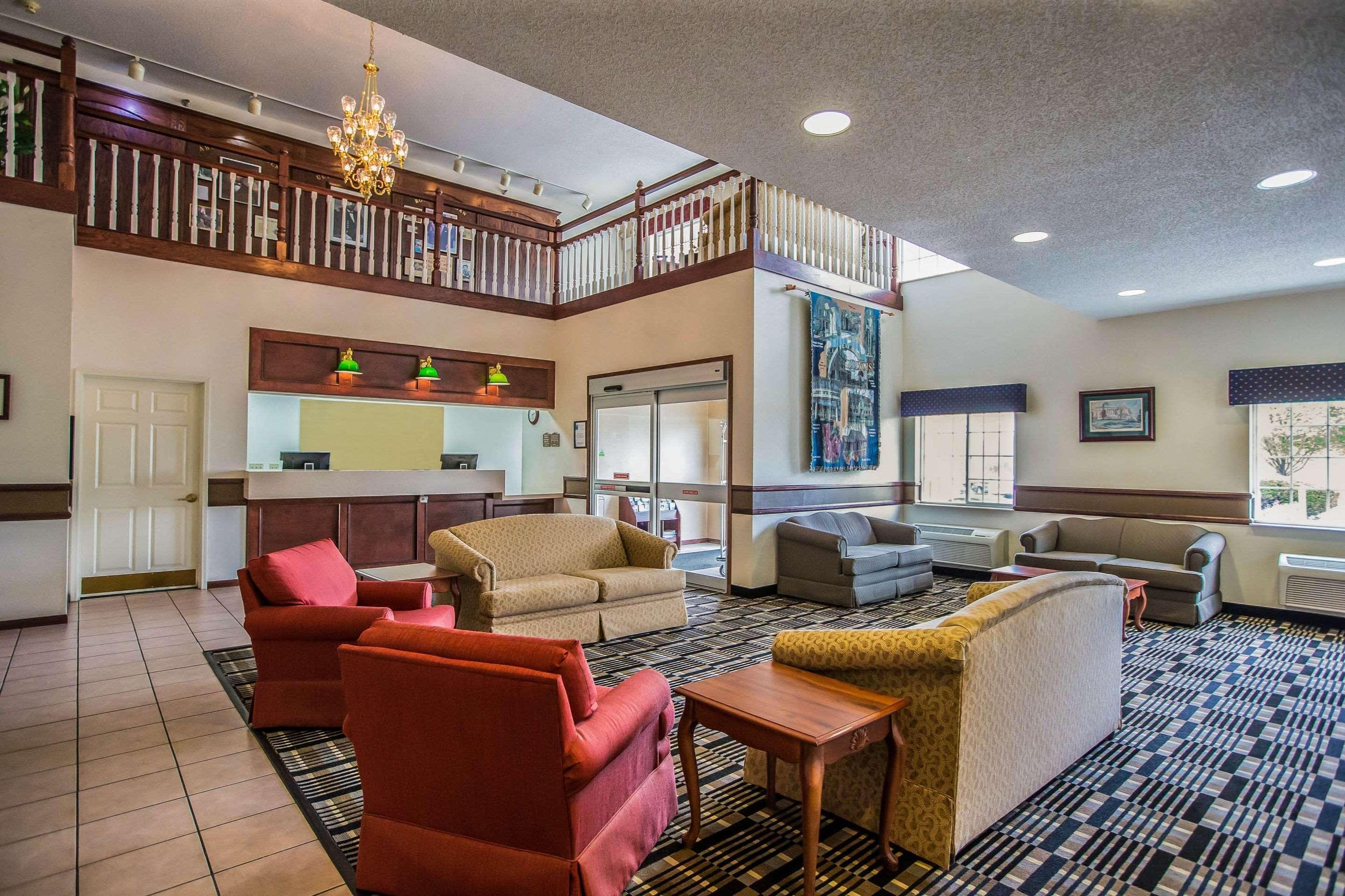 Quality Inn & Suites Dixon Near I-88 Luaran gambar