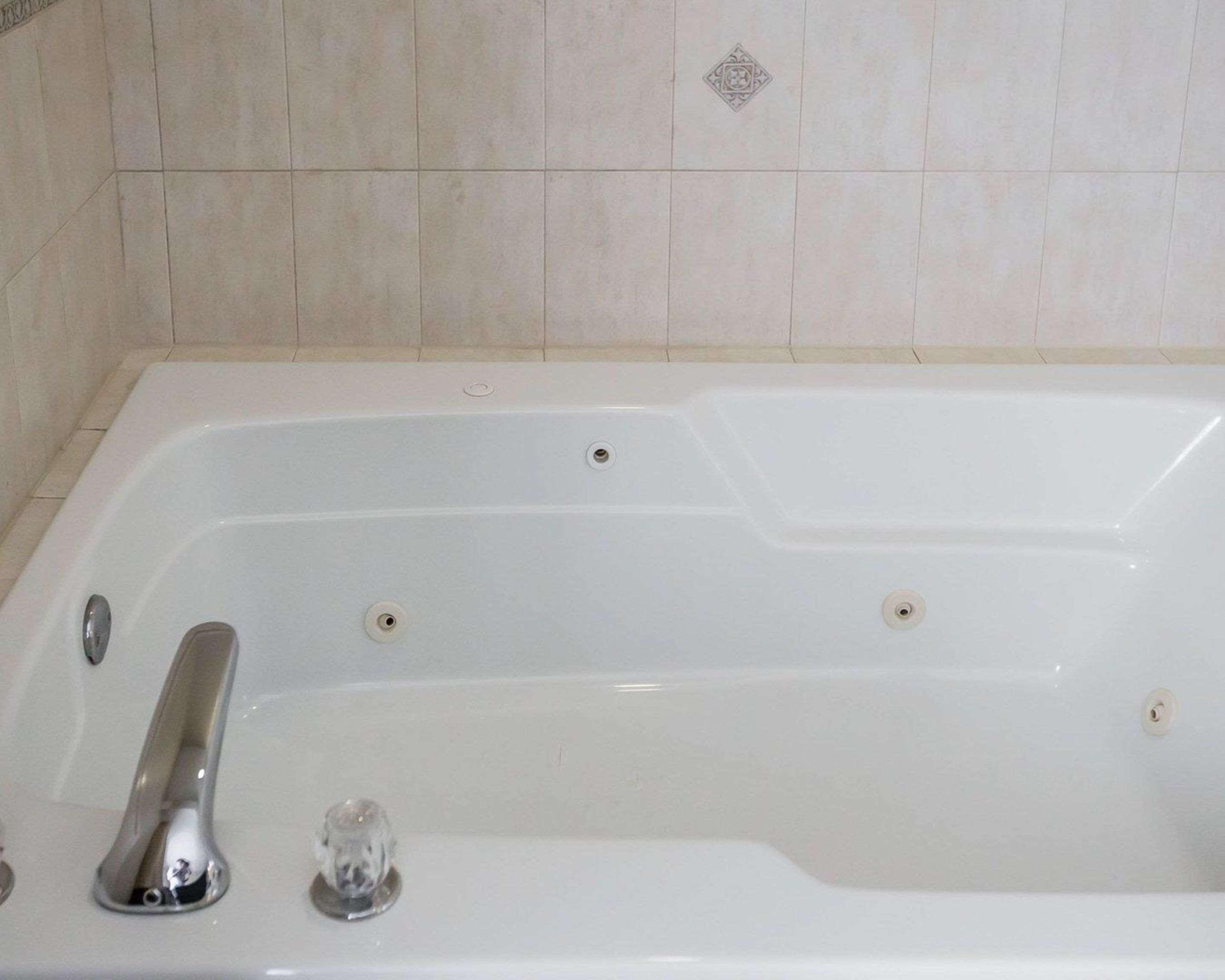 Quality Inn & Suites Dixon Near I-88 Luaran gambar