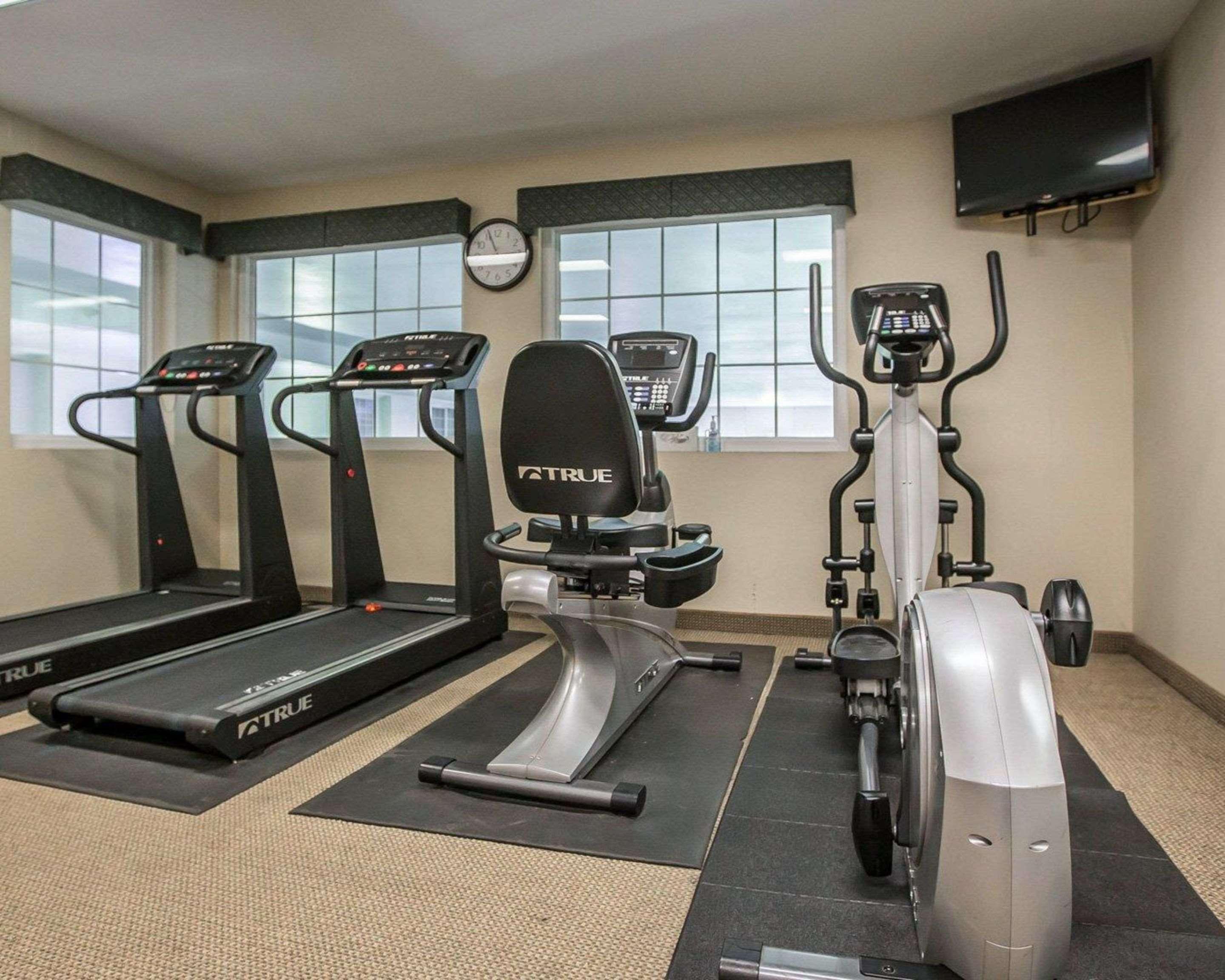 Quality Inn & Suites Dixon Near I-88 Luaran gambar