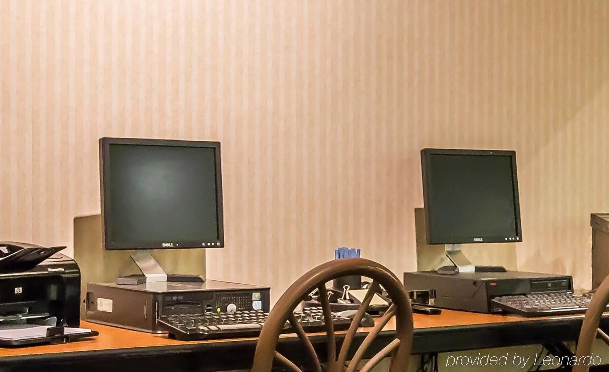 Quality Inn & Suites Dixon Near I-88 Luaran gambar