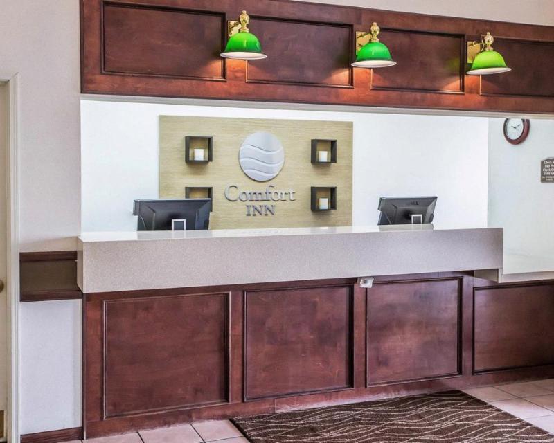 Quality Inn & Suites Dixon Near I-88 Luaran gambar